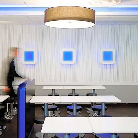 Ibis Budget Marne La Vallée Hotel 2*