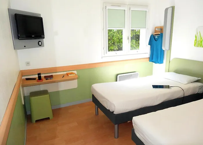 Ibis Budget Marne La Vallee 2*