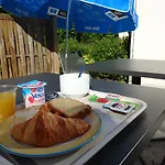 Ibis Budget Marne La Vallee 2*