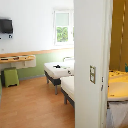 Ibis Budget Marne La Vallee Hotel 2*