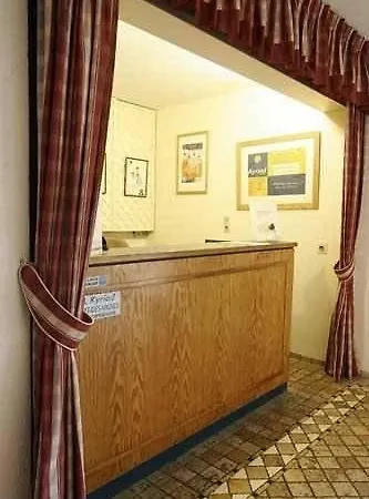 Hotel Ibis Budget Marne La Vallee 2*
