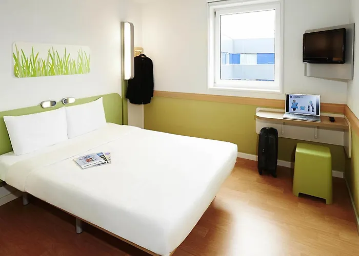 Ibis Budget Marne La Vallee Hotel Saint-Thibault-des-Vignes